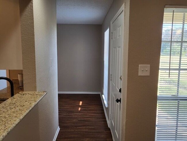 property at 809 Treadwell Ct