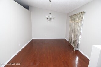 3291 San Jose Ave SE in Palm Bay, FL - Building Photo - Building Photo