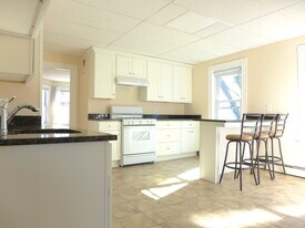 34 Pontiac St in Boston, MA - Building Photo