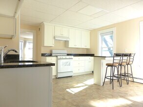 34 Pontiac St in Boston, MA - Foto de edificio - Building Photo