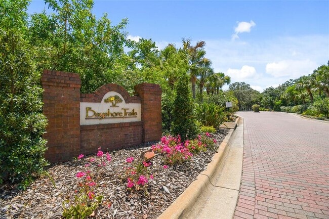 2858 Bayshore Trails Dr in Tampa, FL - Building Photo - Building Photo