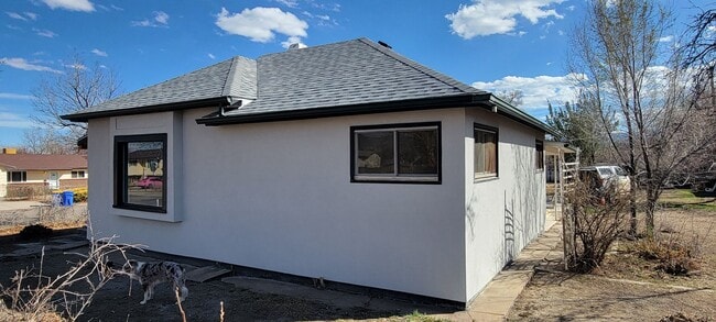 930 Barr Ave in Canon City, CO - Building Photo - Building Photo