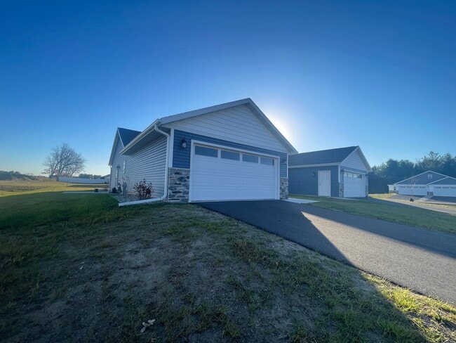 property at 995 Morning Star Ln