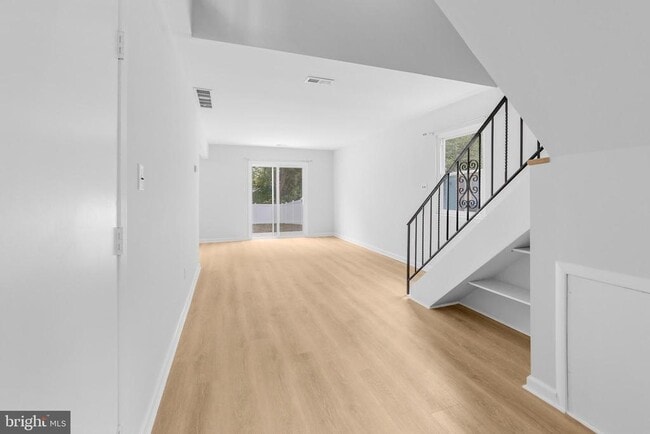 31 Phoenix Ct in Washington Township, NJ - Building Photo - Building Photo