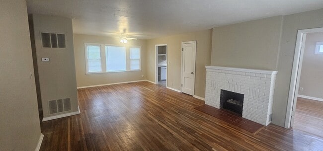 1109 S Yale St in Wichita, KS - Building Photo - Building Photo