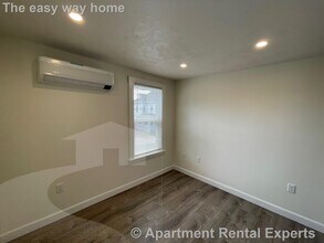 72-74 Washington St Unit #6, Unit #6 in Medford, MA - Building Photo - Building Photo