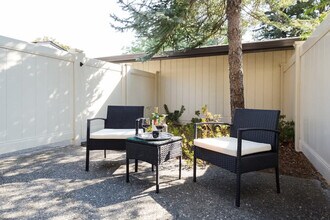 1600 Atlas Peak Rd in Napa, CA - Building Photo - Building Photo