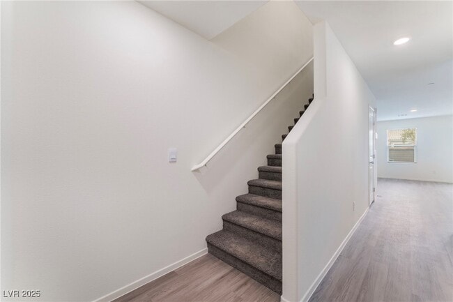 property at 2550 Petunia Garden Ave