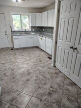 217 Martinson N in Wichita, KS - Building Photo - Building Photo