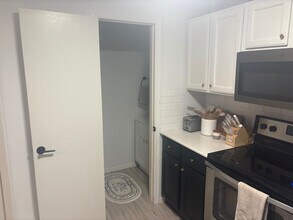 14656 Evergreen Trail in Apple Valley, MN - Foto de edificio - Building Photo