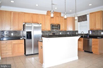 324 Scott St in Baltimore, MD - Building Photo - Building Photo