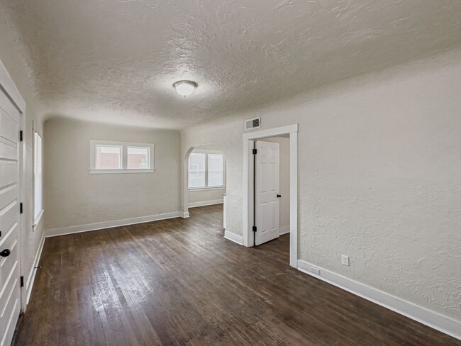 property at 2007 Happer St