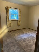 2029 Wilcox Rd in Rockford, IL - Building Photo - Building Photo