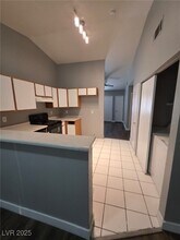 3861 Soda Springs Dr in Las Vegas, NV - Building Photo - Building Photo