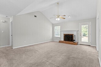 5 Astor Ct in North Augusta, SC - Building Photo - Building Photo