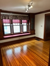 204 Genesee Park Blvd in Rochester, NY - Building Photo - Building Photo