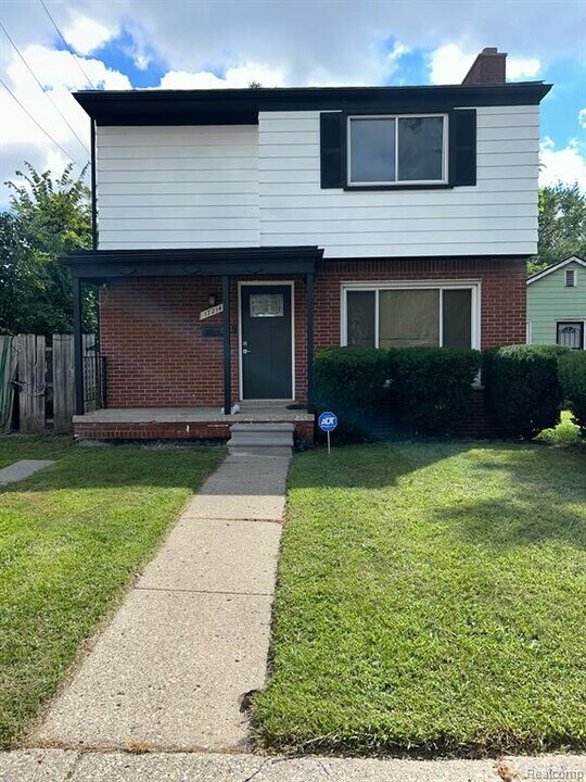 17214 Archdale St in Detroit, MI - Building Photo