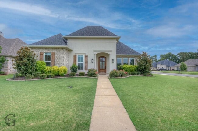 property at 801 Durango Dr