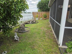 6178 Buena Vista Dr in Margate, FL - Building Photo - Building Photo