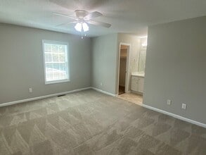 130 Darryl Dr in Four Oaks, NC - Building Photo - Building Photo