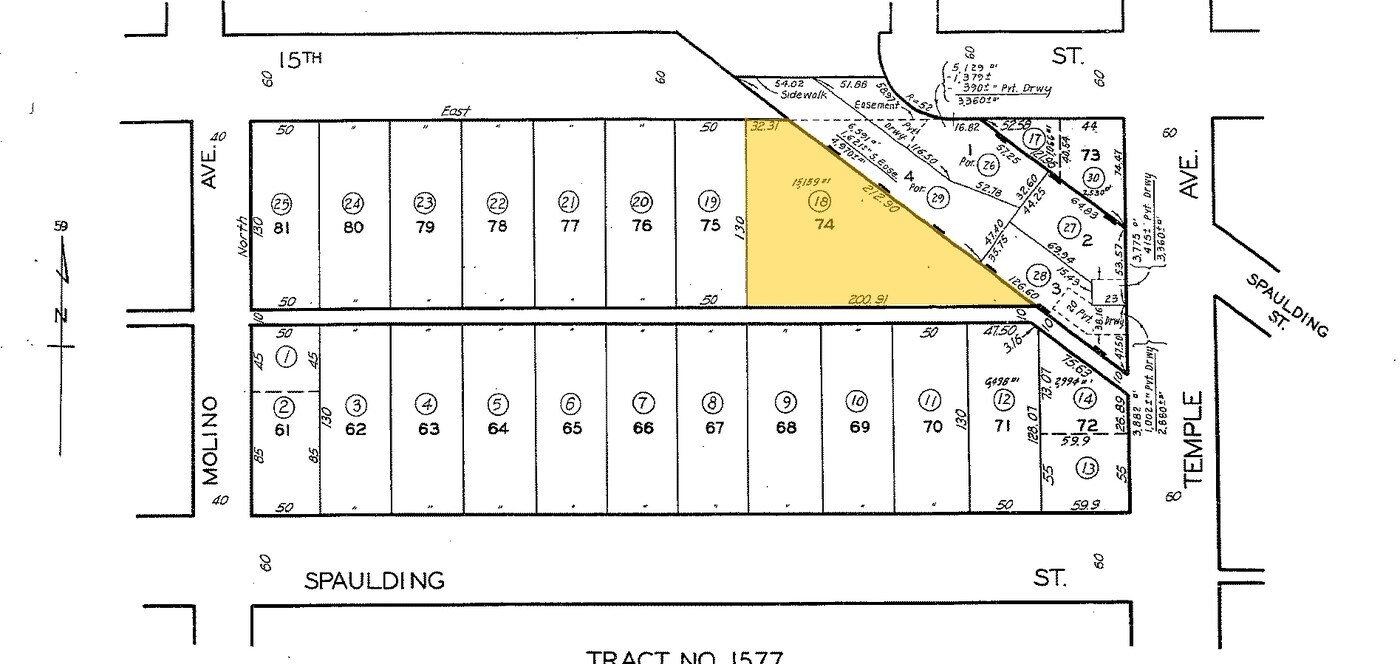 2706 E 15th St in Long Beach, CA - Building Photo