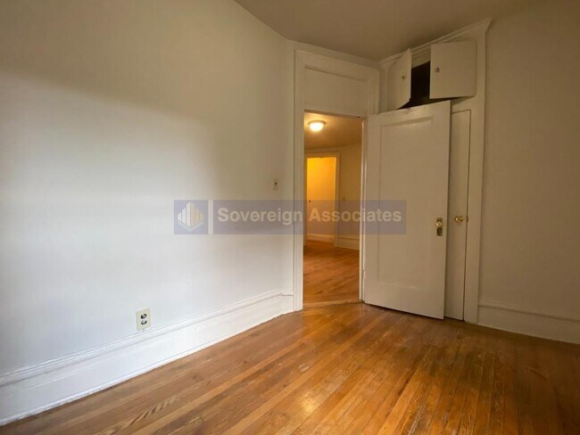 75 Cabrini Blvd in New York, NY - Building Photo - Building Photo