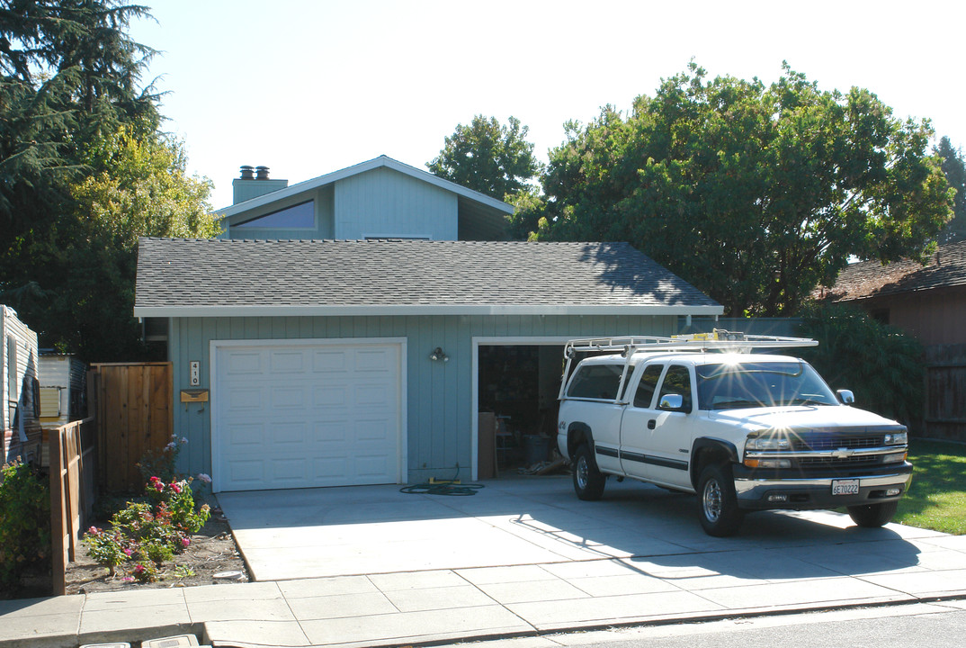 408-410 Morse Ave in Sunnyvale, CA - Building Photo