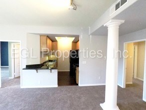 4060 Glencoe Ave-Unit -201 in Marina Del Rey, CA - Building Photo - Building Photo