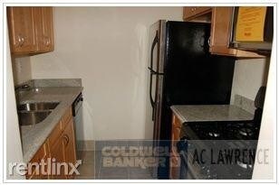 117 Perry St-Unit -3 in New York, NY - Building Photo - Building Photo