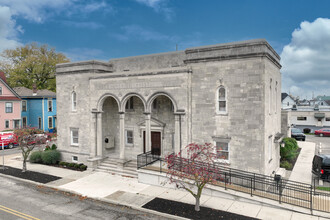 Liberty Lofts in Muncie, IN - Foto de edificio - Building Photo