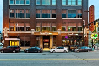 Six Over Merdian Retail in Indianapolis, IN - Building Photo - Building Photo