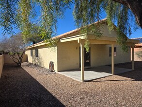 3307 S Sun Splash Dr in Tucson, AZ - Foto de edificio - Building Photo