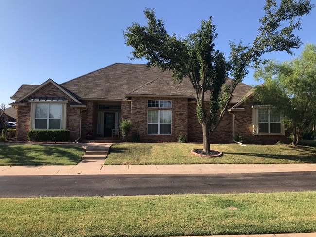 16721 Farmington Way in Edmond, OK - Building Photo - Building Photo