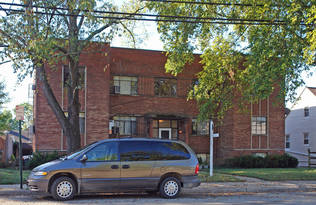 4137 E Galbraith Rd in Cincinnati, OH - Building Photo - Building Photo