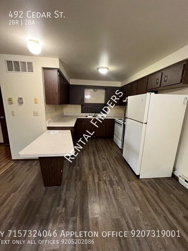 492 Cedar St in Chilton, WI - Building Photo - Building Photo