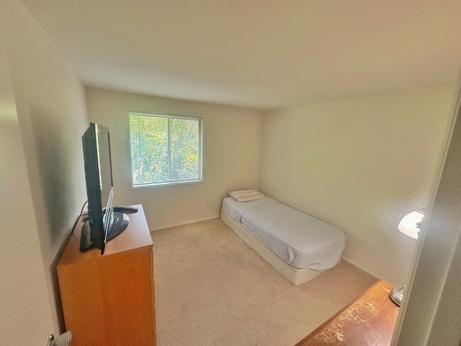 property at 8916 Footstep Ct