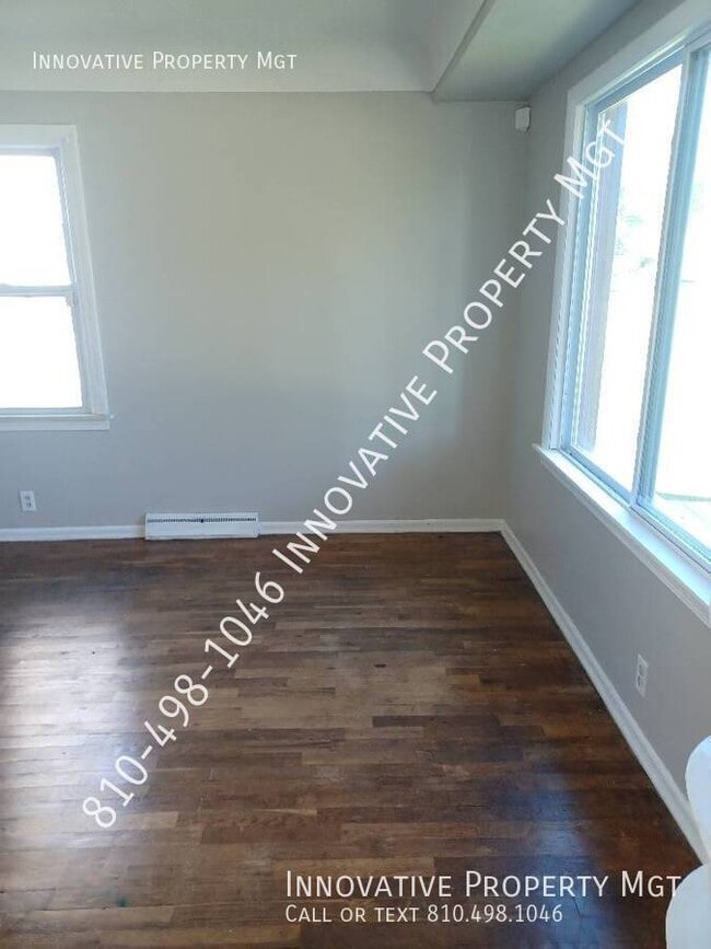 533 W Pulaski St in Flint, MI - Building Photo - Building Photo