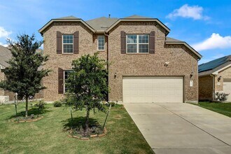 17012 Pleasanton Cove in Pflugerville, TX - Foto de edificio - Building Photo