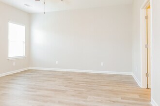 580 Smoky Mountains Dr in Gallatin, TN - Foto de edificio - Building Photo