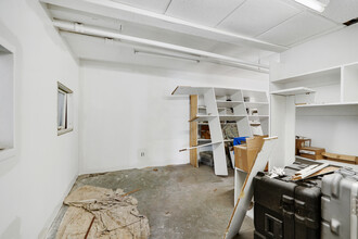 8 Washington Ave in Dobbs Ferry, NY - Building Photo - Interior Photo