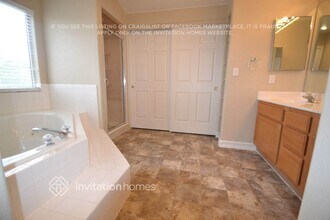 1013 Companion Way in Henderson, NV - Building Photo - Building Photo
