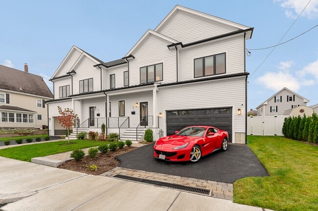 21 Bolton St, Unit 1