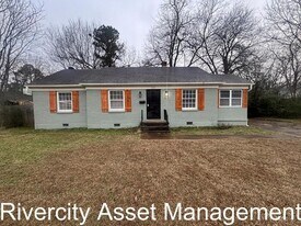 1155 Vaughn Rd in Memphis, TN - Building Photo