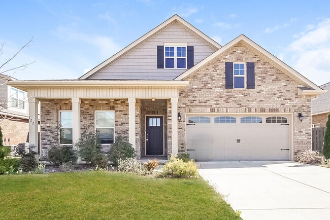 property at 122 Balboa Rd