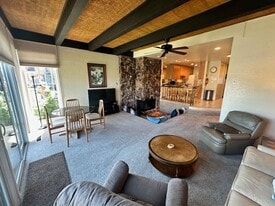 336 Ala Wai Blvd in South Lake Tahoe, CA - Building Photo