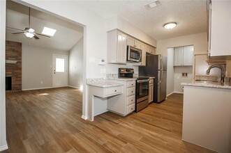3820 Ashley Ln in Fort Worth, TX - Building Photo - Building Photo