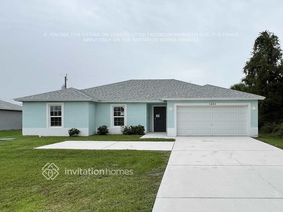 1485 SW California Blvd in Port St. Lucie, FL - Building Photo
