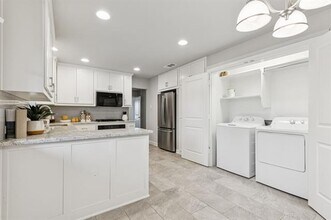 9363 Angora St in Dallas, TX - Building Photo - Building Photo