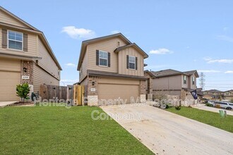 6212 Sunhigh Dr in San Antonio, TX - Building Photo - Building Photo