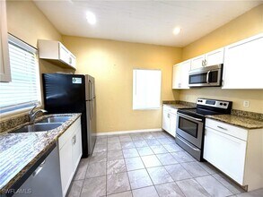 3341 Marion St in Ft. Myers, FL - Building Photo - Building Photo